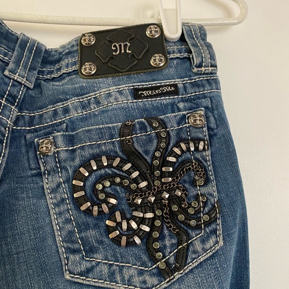 Miss Me Denim - Miss Me fleur de lis jeans